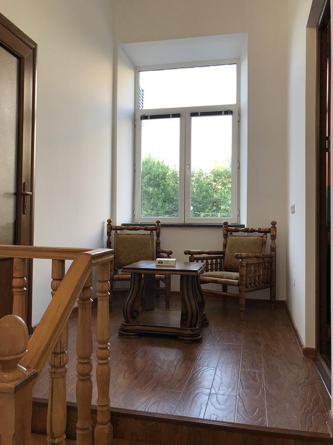 Apartment By Family Hotel Єреван Екстер'єр фото